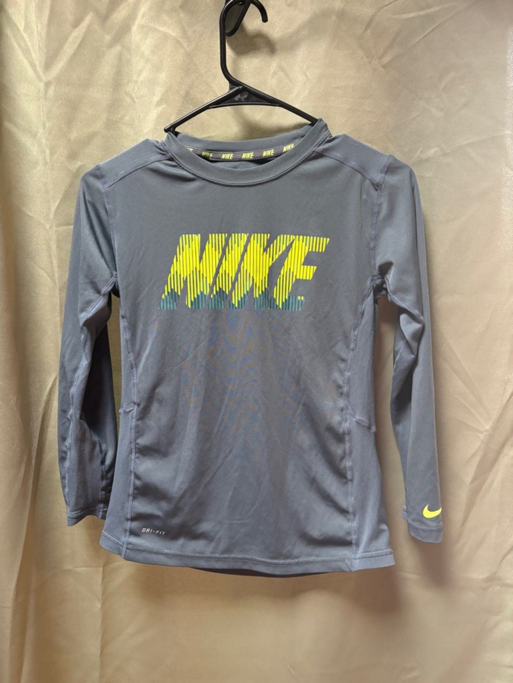 Nike Dri-Fit Youth Medium Gray Neon Logo Athletic Long Sleeve Shirt